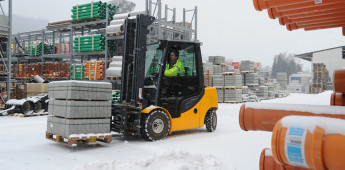 Холод работе не помеха: безопасность рабочей зоны в осенне-зимний период