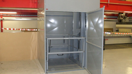 фото №4 
                          в Україні