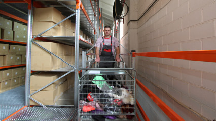 +1 показовий проект: встановлено 3-х поверхові стелажі (мезонін)
                          в інтернет-магазині
                      