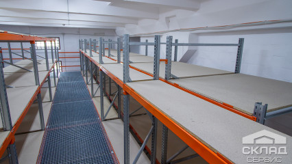 Двоповерхові поличкові стелажі: вирішуємо непрості завдання. Частина 2 + Відео
                          в інтернет-магазині
                      