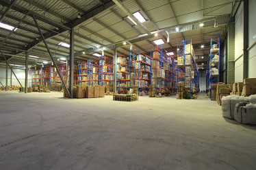 Палетні стелажі для легких вантажів