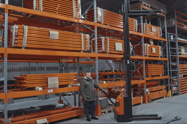 Equipment from Sklad Service: electric pallet stacker ELS1500W