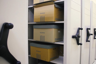 Мобільні архівні стелажі для компанії «Філіп Морріс Україна»