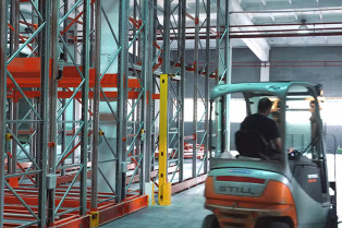 Mobile racking system: features and advantages