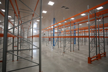 Встановлення фронтальних стелажів для Лекхім Обухів